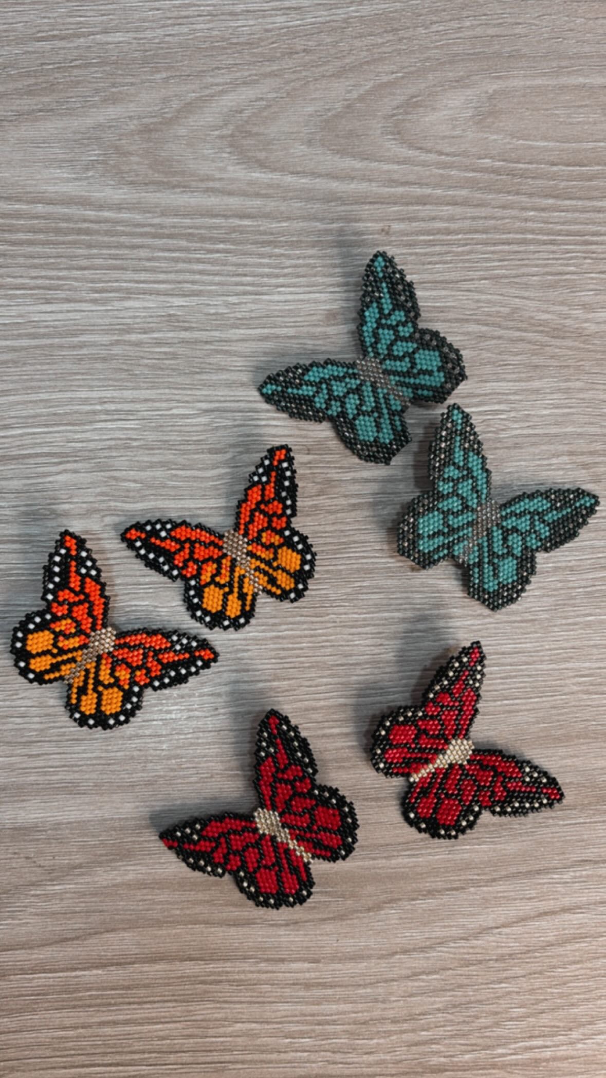 Aretes Mariposa